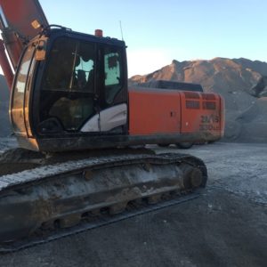 Аренда экскаватора Hitachi ZX330 (Хитачи 330) Цена: 2450 рублей/час