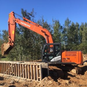 Аренда экскаватора Hitachi ZX180 (Хитачи 180) Цена: 1550 рублей/час