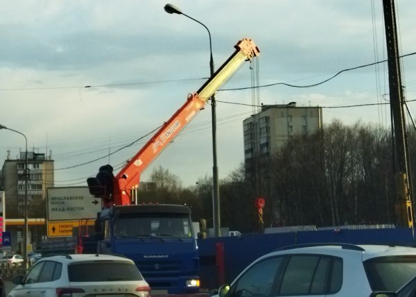 аренда манипулятора в Москве 10 тонн